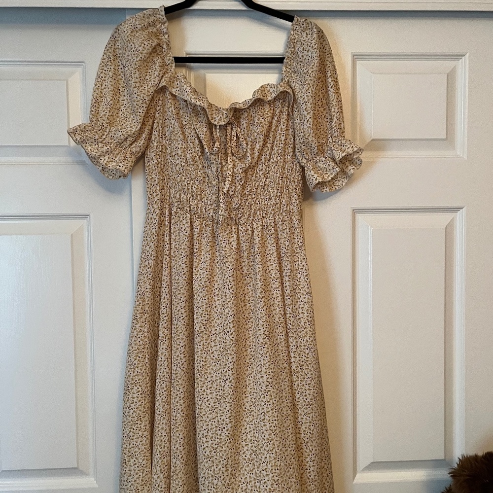 Flowy Yellow Floral Midi Dress